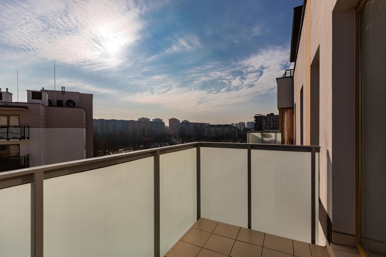 Metro Bielany Apartments By Noclegi Renters Warsawa Bagian luar foto