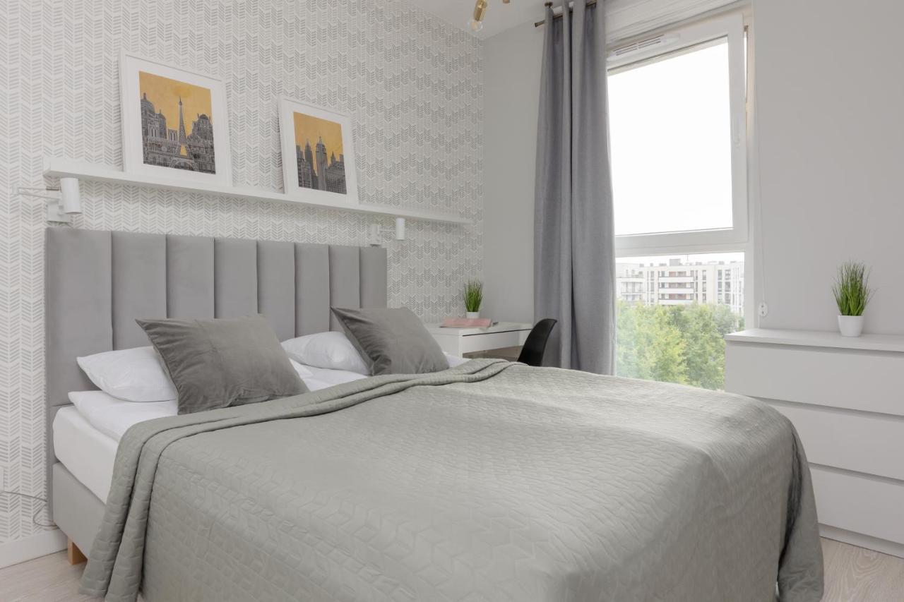 Metro Bielany Apartments By Noclegi Renters Warsawa Bagian luar foto