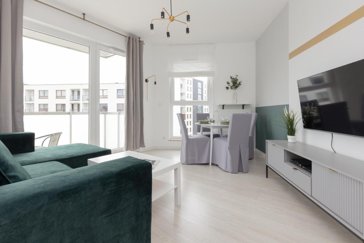 Metro Bielany Apartments By Noclegi Renters Warsawa Bagian luar foto