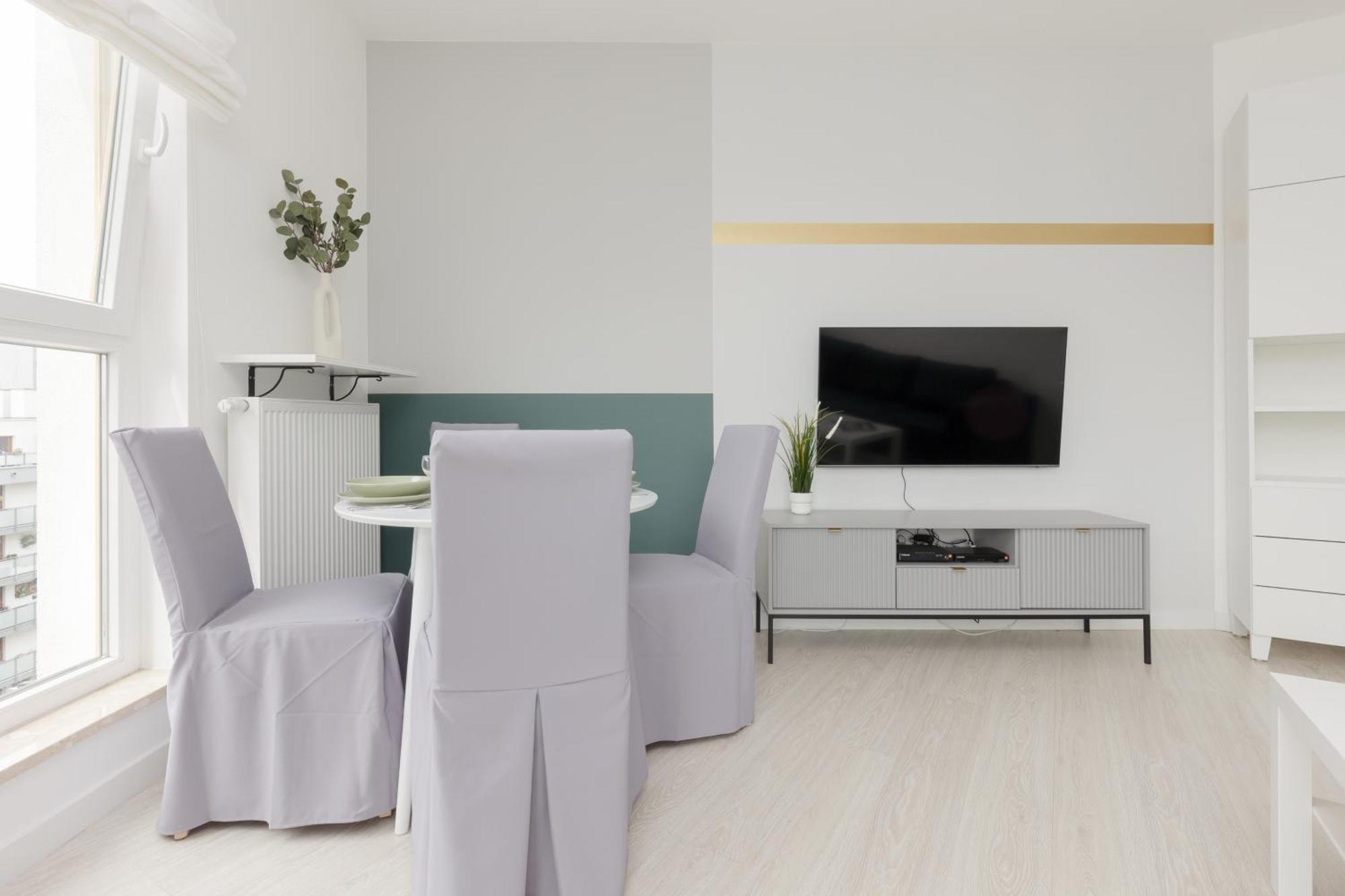 Metro Bielany Apartments By Noclegi Renters Warsawa Bagian luar foto